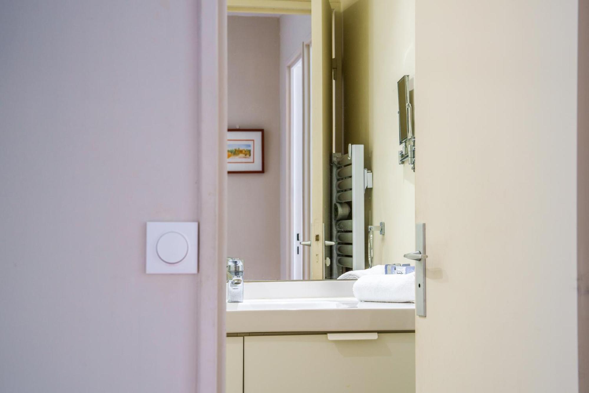 Appartement Tours Centre Avec Parking 4 P Ngoại thất bức ảnh